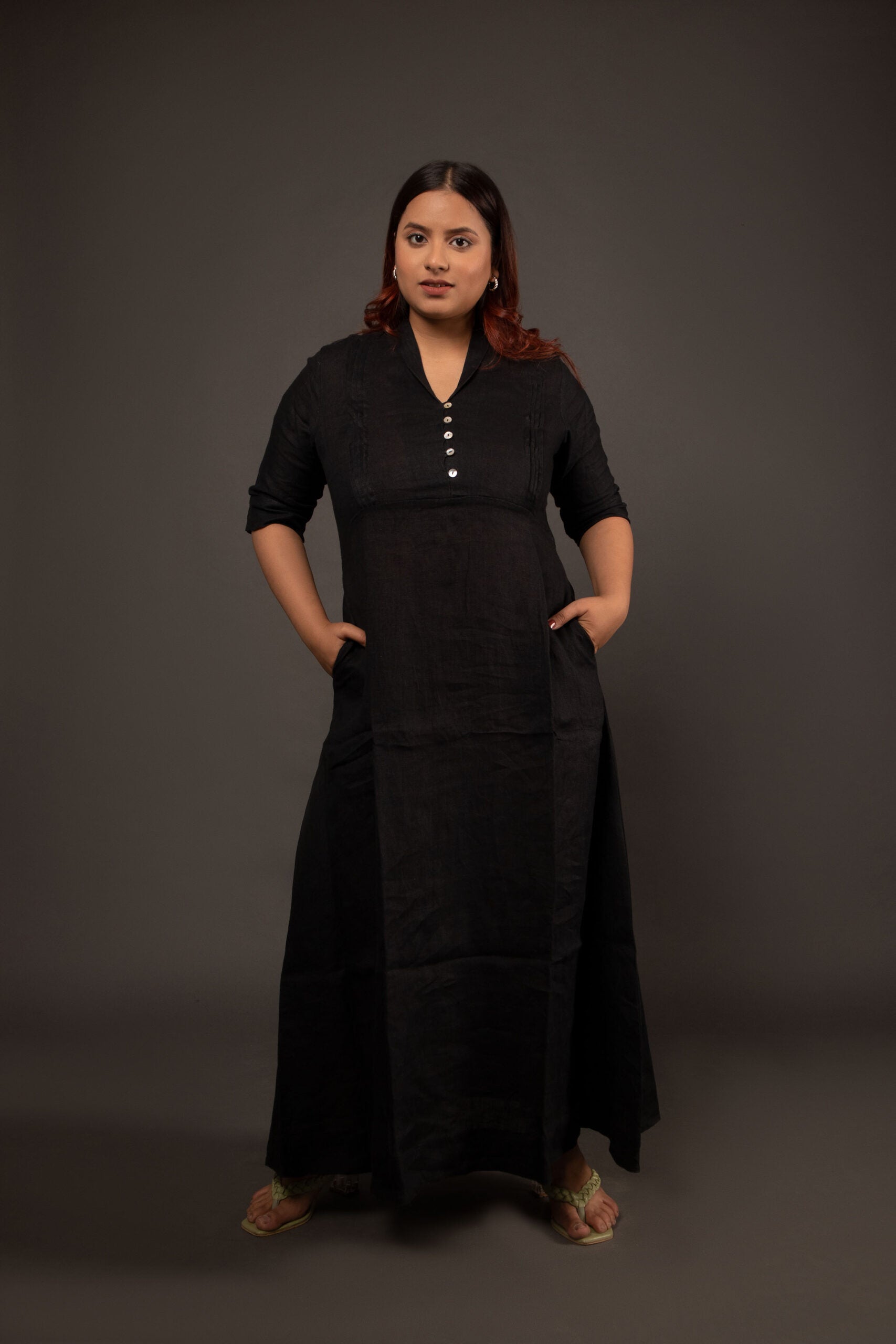 Shawl Collar Pleated Front Yoke Dress In Black